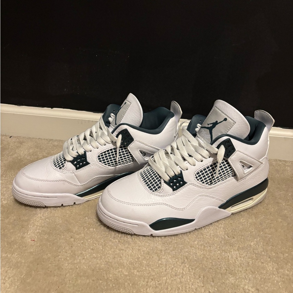 Jordan Athletic Shoes White and Dark Teal